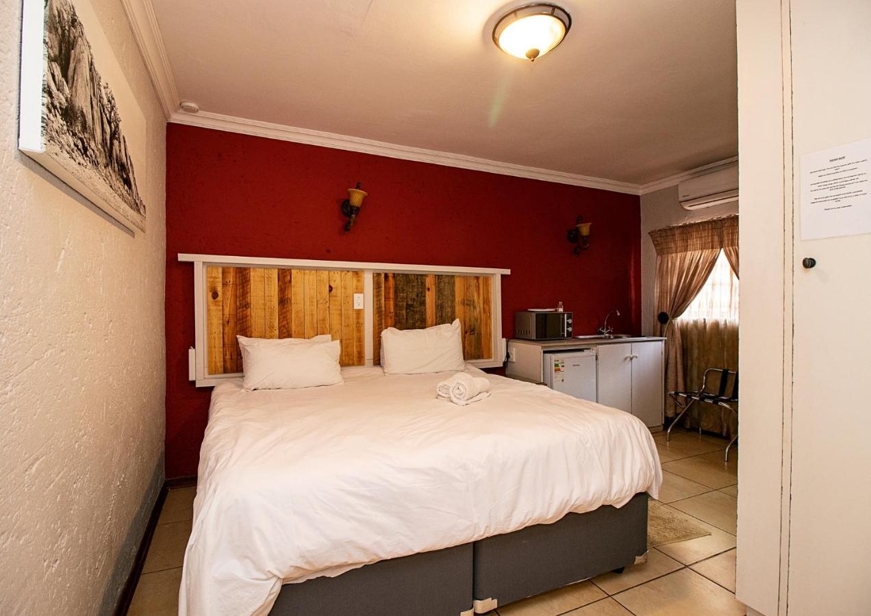 The Doors Inn Mokopane Luaran gambar